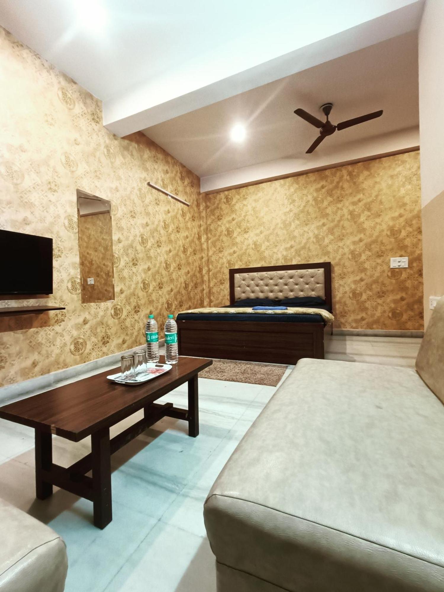 Mi Casa - The Bliss Gurgaon Exterior photo